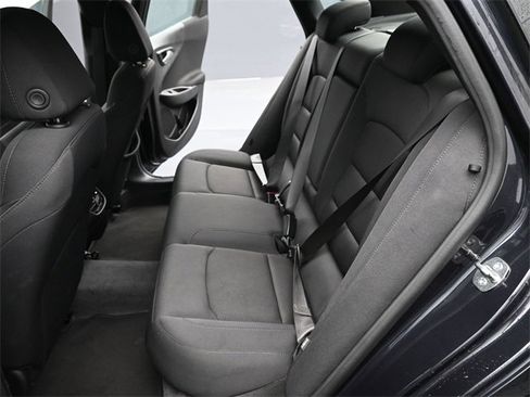 Used 2023 Chevrolet Malibu LT image 11