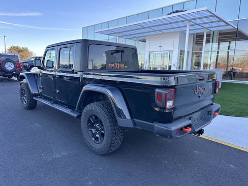 Used 2022 Jeep Gladiator Mojave w/ Trailer Tow Package image 7
