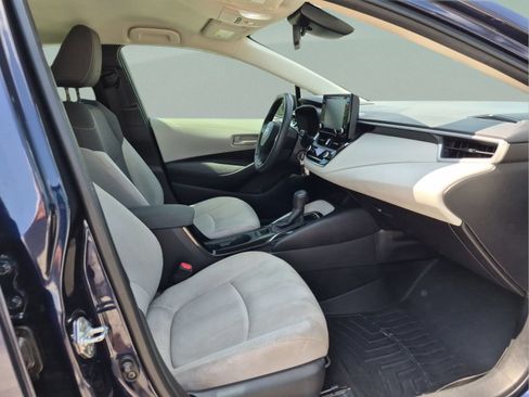 Used 2022 Toyota Corolla LE FWD image 20