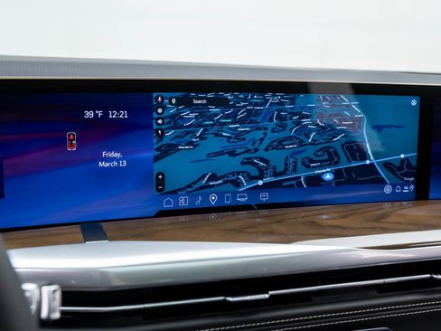 New 2026 Cadillac Escalade Platinum Sport w/ LPO, ONYX Package image 30