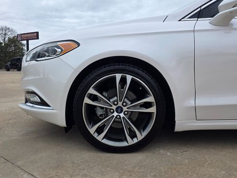 Used 2017 Ford Fusion Titanium image 28