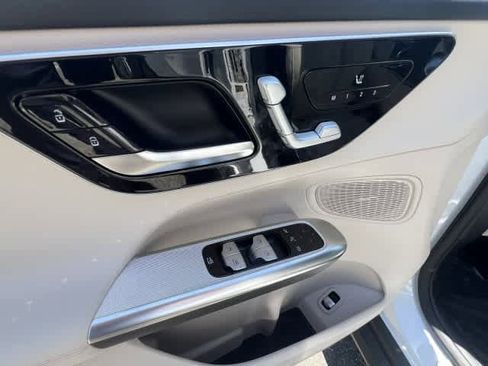 New 2026 Mercedes-Benz GLC 300 image 10
