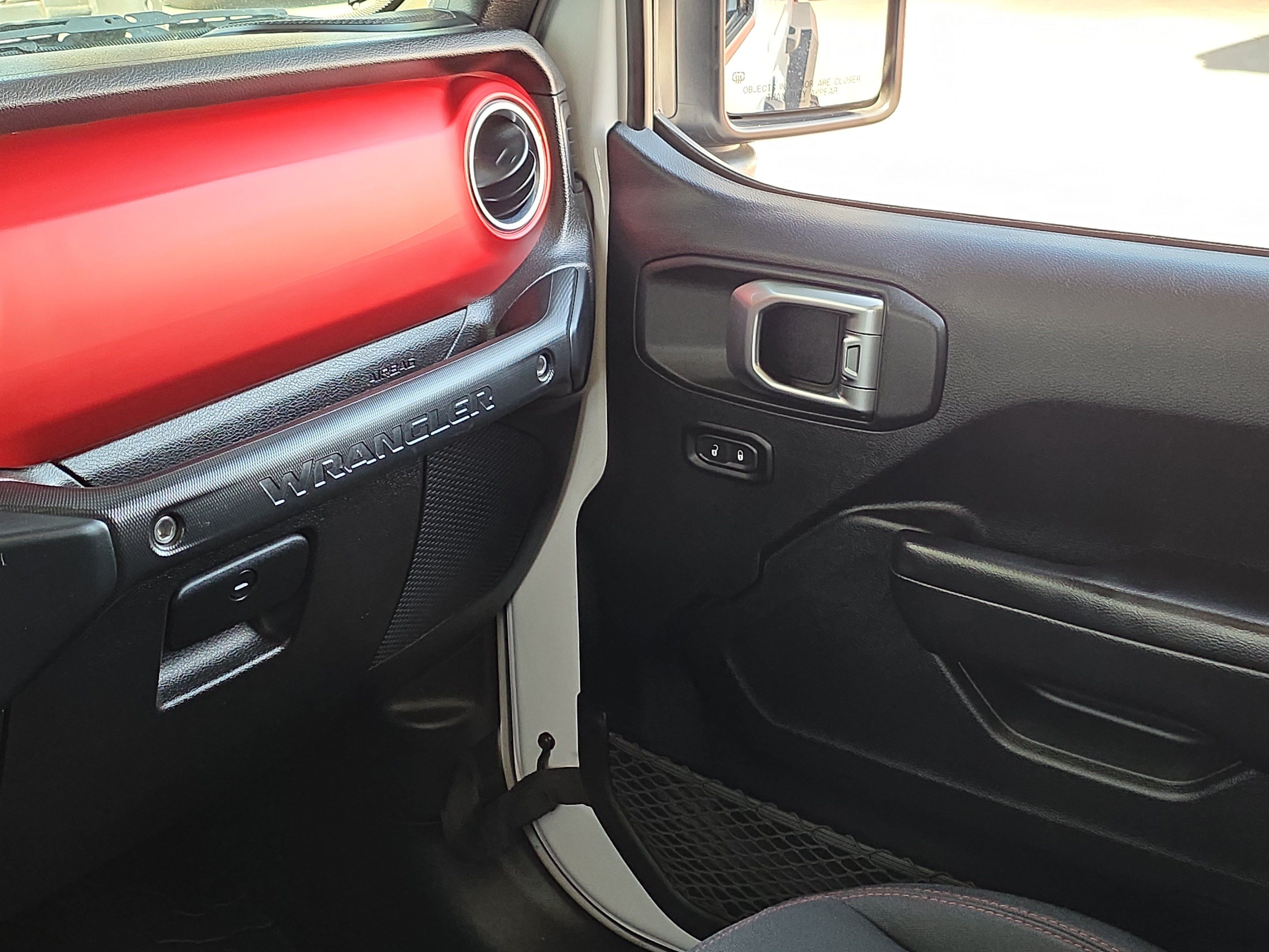 Used 2019 Jeep Wrangler Unlimited Rubicon AWD/4WD image 26