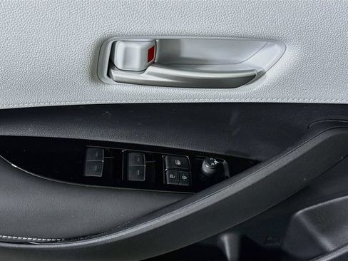 Certified 2022 Toyota Corolla SE FWD image 22