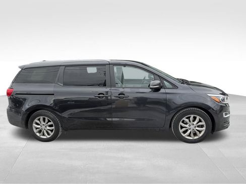 Used 2020 Kia Sedona EX image 7