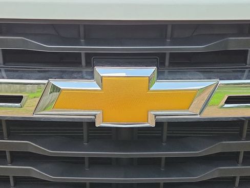Certified 2025 Chevrolet Silverado 2500 LT w/ Convenience Package AWD/4WD image 31