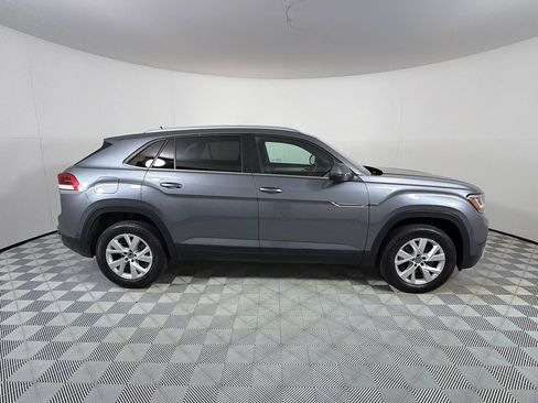 Used 2020 Volkswagen Atlas Cross Sport S FWD image 4