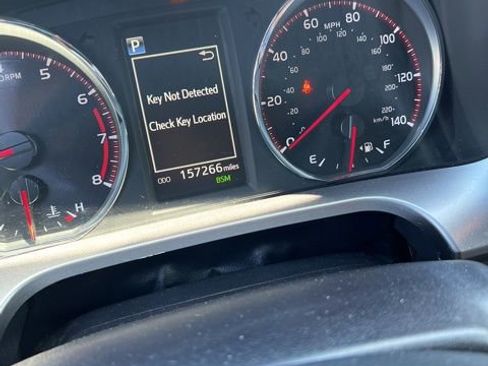 Used 2016 Toyota RAV4 SE w/ Protection Package AWD/4WD image 4