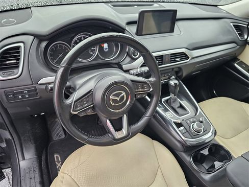 Used 2019 MAZDA CX-9 Touring w/ Touring Premium Package image 15
