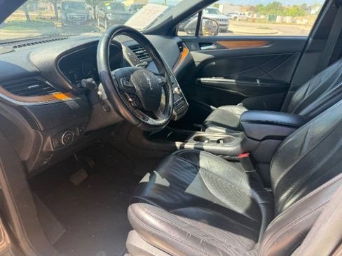 Used 2019 Lincoln MKC Select w/ Select Plus Package AWD/4WD image 51