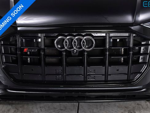 Used 2023 Audi SQ8 Prestige w/ Prestige Package AWD/4WD image 10