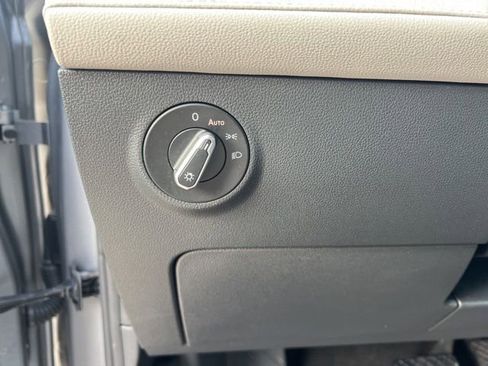 Used 2025 Volkswagen Taos S image 13