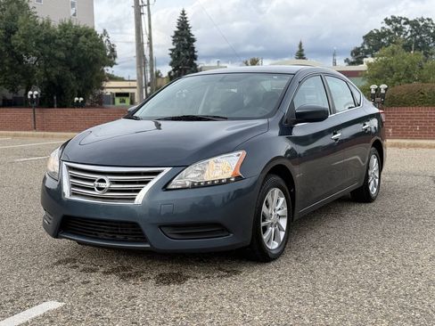 Used 2015 Nissan Sentra S FWD image 5
