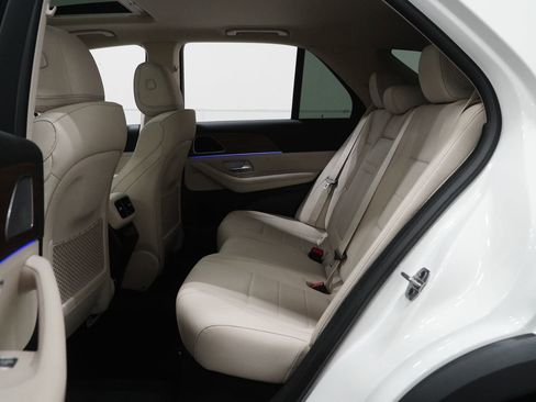 New 2026 Mercedes-Benz GLE 350 4MATIC image 17