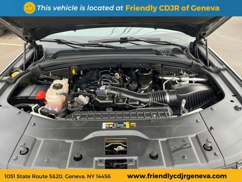 Used 2022 Jeep Grand Cherokee L Limited AWD/4WD image 27
