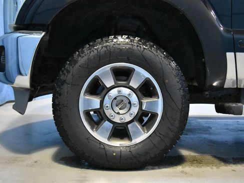 Used 2011 Ford F250 Lariat w/ Lariat Ultimate Pkg image 24