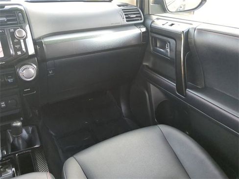 Used 2019 Toyota 4Runner TRD Off-Road Premium image 17
