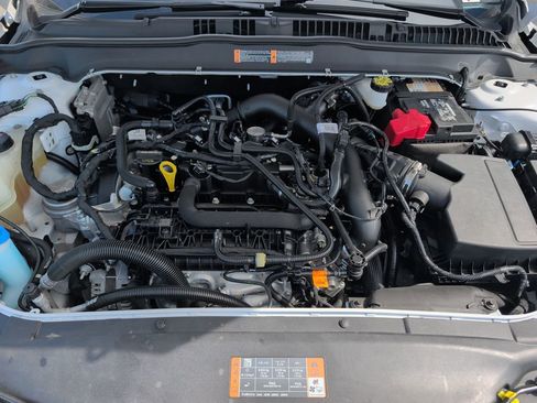 Used 2020 Ford Fusion SE image 21