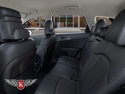 New 2026 Kia Sportage EX image 18