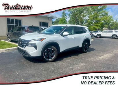Used 2025 Nissan Rogue SV