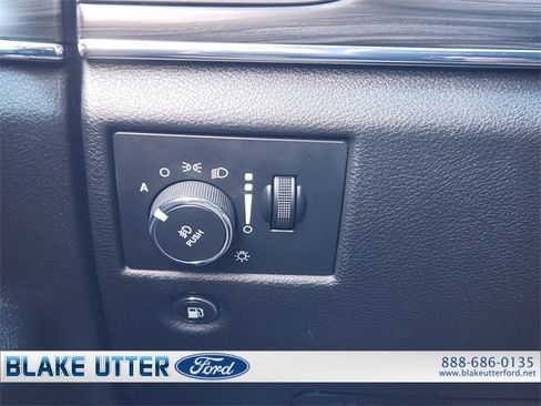 Used 2021 Jeep Grand Cherokee Limited image 23