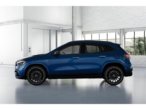 New 2024 Mercedes-Benz GLA 35 AMG 4MATIC image 34