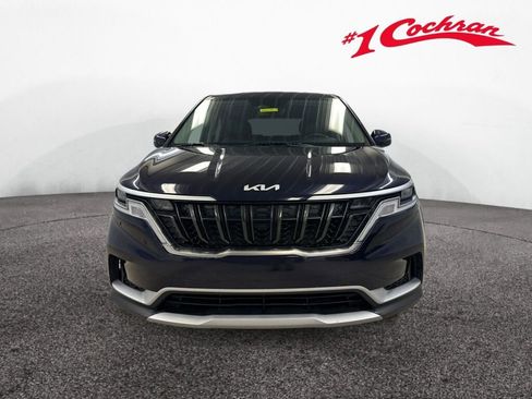 Used 2024 Kia Carnival LX image 29