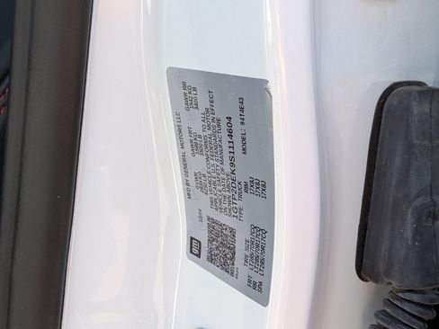 Used 2025 GMC Canyon AT4 w/ AT4X Package AWD/4WD image 32
