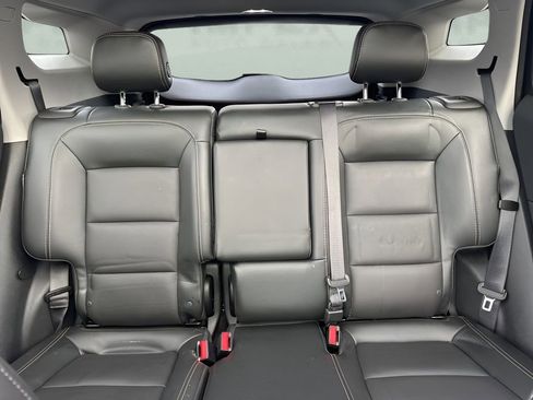 Used 2018 GMC Terrain SLT w/ Preferred Package image 13