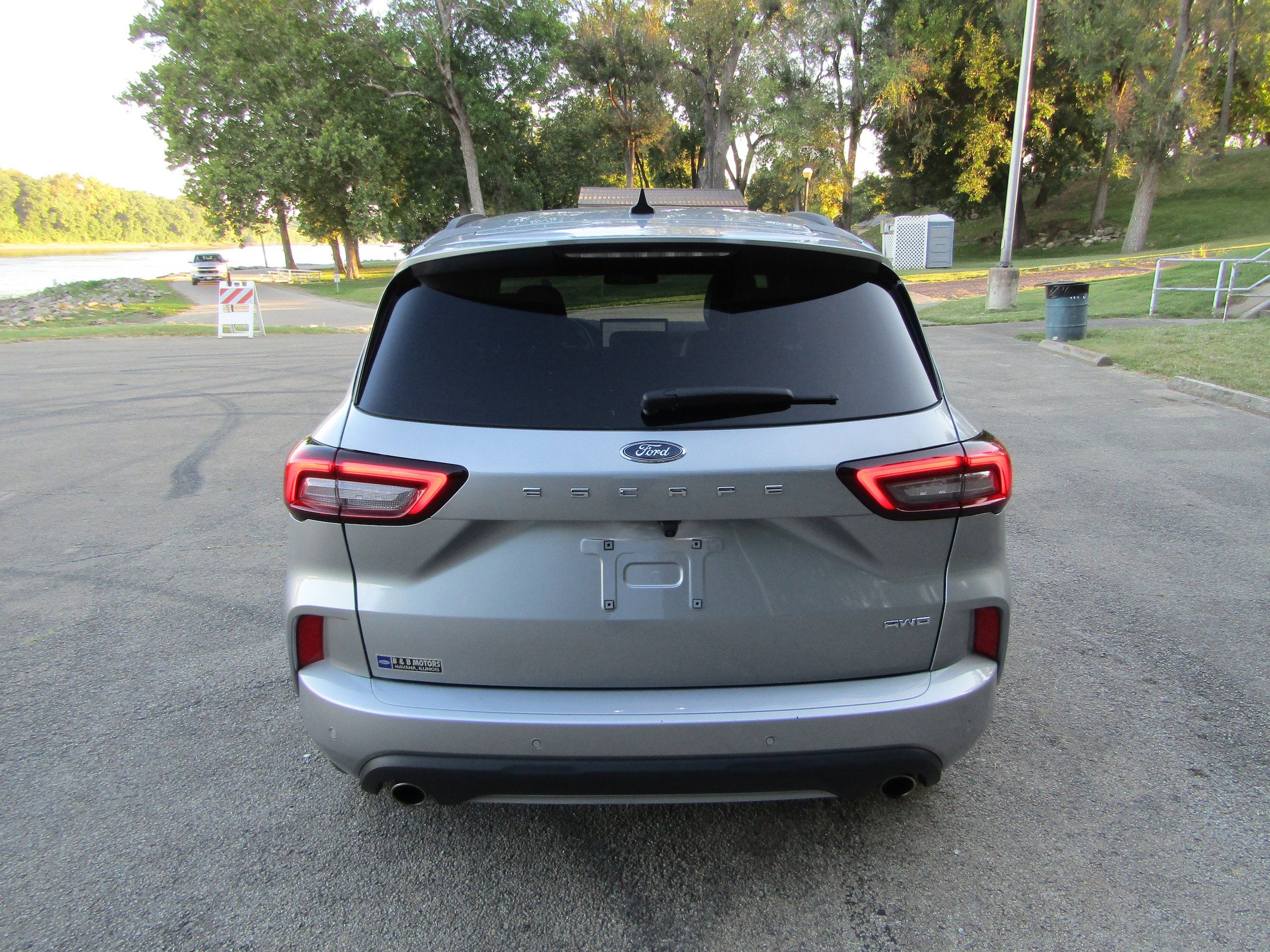 Used 2024 Ford Escape ST-Line w/ Tech Pack #1 AWD/4WD image 3