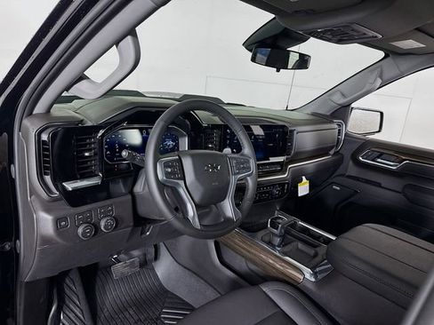 New 2026 Chevrolet Silverado 1500 LT Trail Boss w/ LT Trail Boss Premium Package AWD/4WD image 11