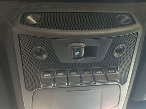 Used 2019 Ford F150 Raptor w/ Equipment Group 802A Luxury image 28