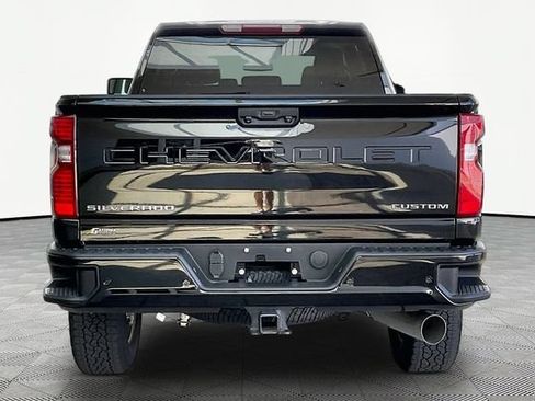 Used 2025 Chevrolet Silverado 2500 Custom w/ Custom Value Package AWD/4WD image 6