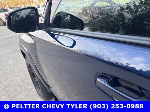 Used 2023 Toyota 4Runner SR5 Premium image 10