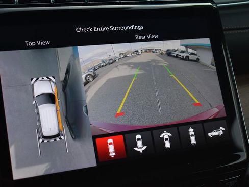 Used 2025 Jeep Grand Cherokee Summit w/ Adv Protech Group IV image 19