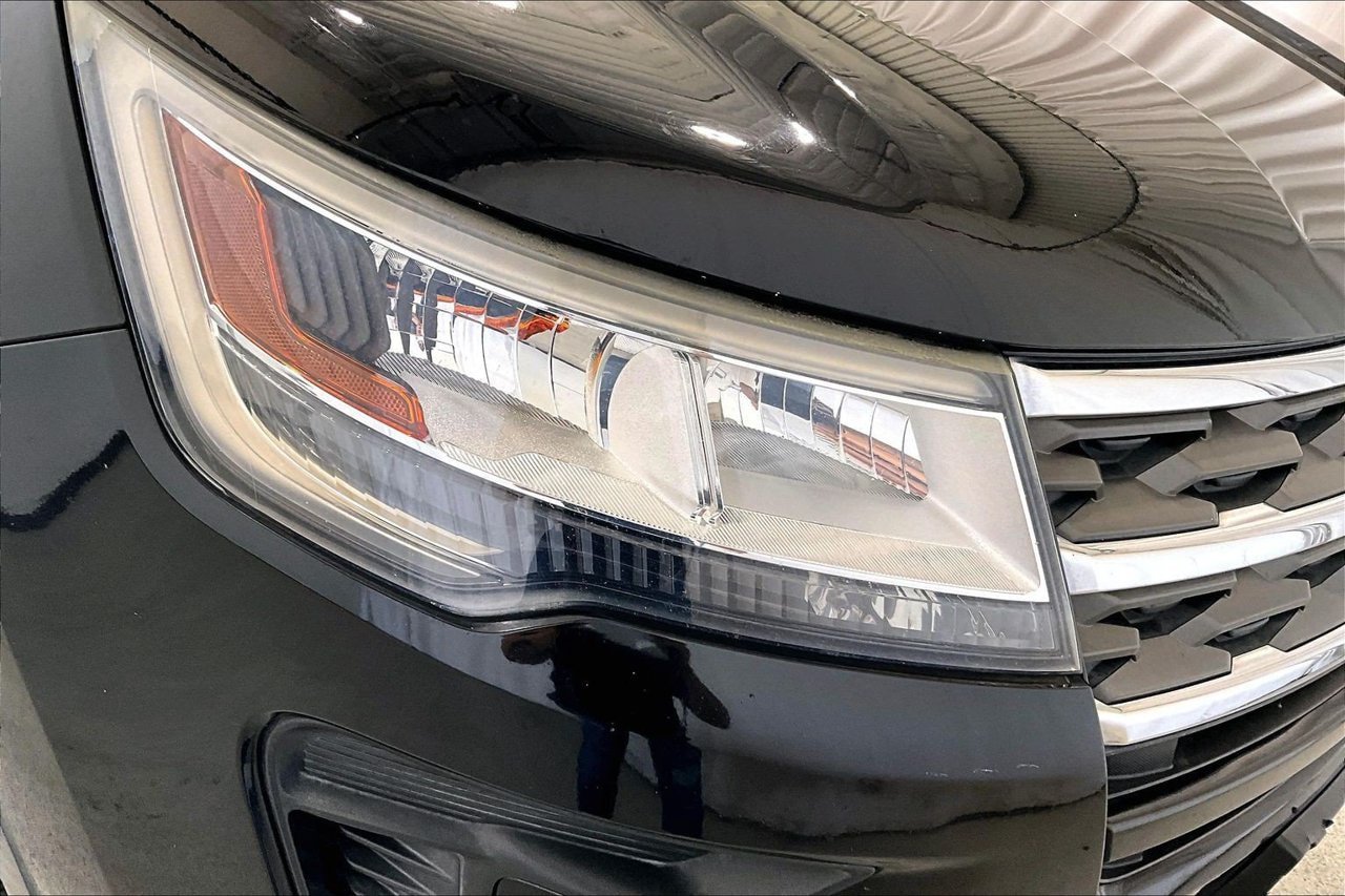 Used 2018 Ford Explorer FWD image 10