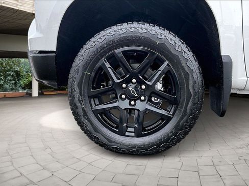 New 2026 Chevrolet Silverado 1500 LT Trail Boss w/ Convenience Package II image 15