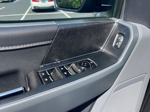 Used 2022 Ford F150 XLT w/ Equipment Group 302A High image 8