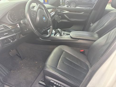 Used 2019 BMW X6 sDrive35i RWD image 2