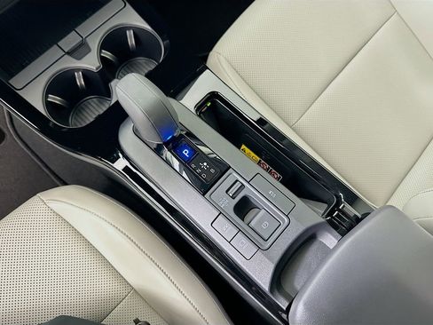 Used 2026 Toyota Prius XLE image 16