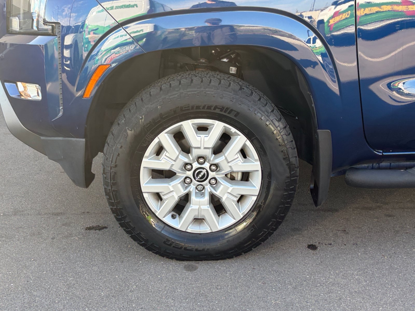 Used 2022 Nissan Frontier SV AWD/4WD image 24