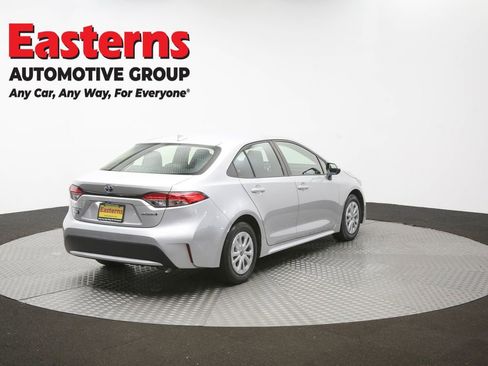 Used 2022 Toyota Corolla LE FWD image 39