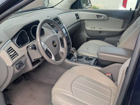 Used 2011 Chevrolet Traverse LT w/ Personal Connectivity Package AWD/4WD image 2
