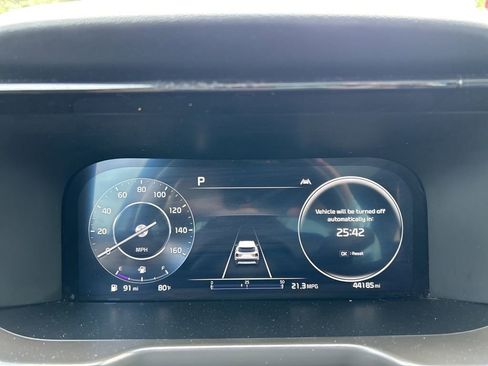 Used 2023 Kia Sorento SX image 19