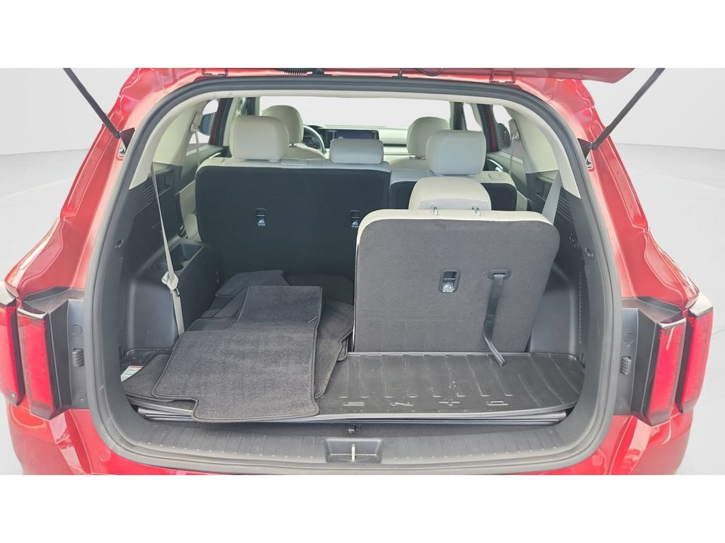 Used 2022 Kia Sorento S w/ Panoramic Sunroof Package FWD image 9