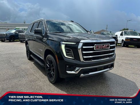 Used 2025 GMC Yukon Elevation AWD/4WD image 3