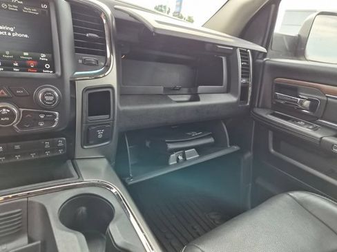 Used 2018 RAM 2500 Laramie w/ Sport Appearance Group AWD/4WD image 14