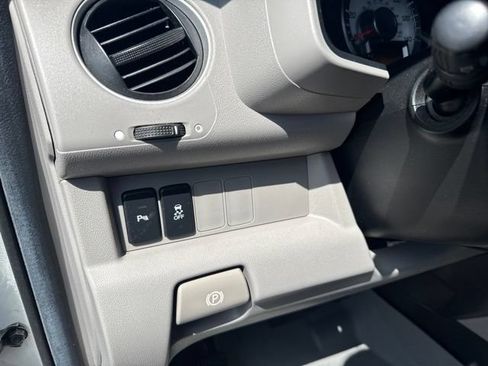 Used 2013 Honda Pilot Touring image 23