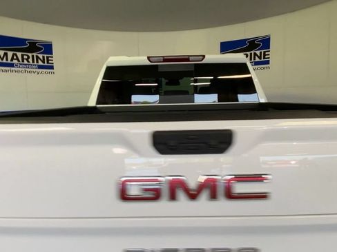 Used 2026 GMC Sierra 1500 SLT w/ SLT Premium Plus Package AWD/4WD image 9