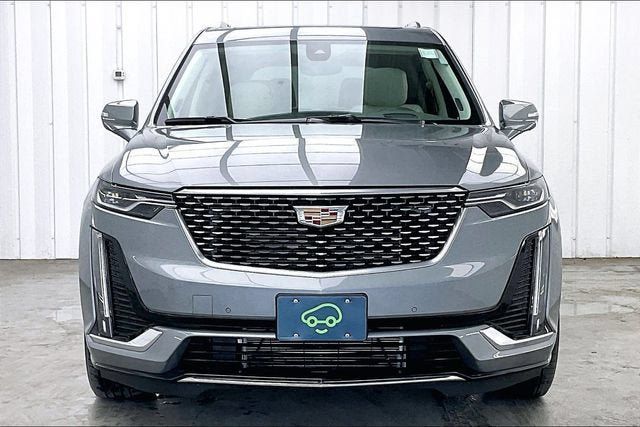 Certified 2023 Cadillac XT6 Premium Luxury w/ Technology Package AWD/4WD image 3